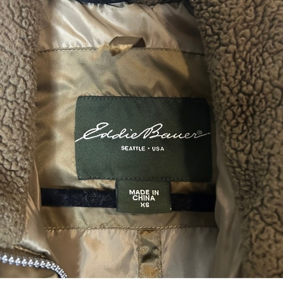 Eddie Bauer Chartreuse Green Down Puffer - Picture 8 of 12